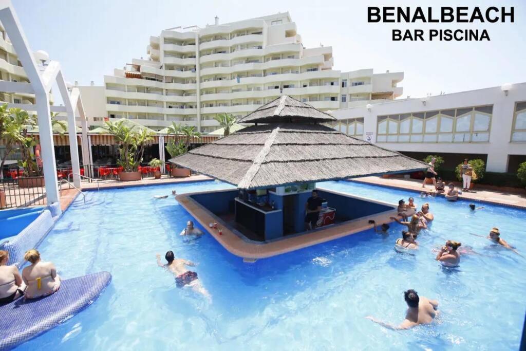 Estudio En Benalbeach, Vistas Mar, Primera Linea Playa เบนัลมาเดนา ภายนอก รูปภาพ
