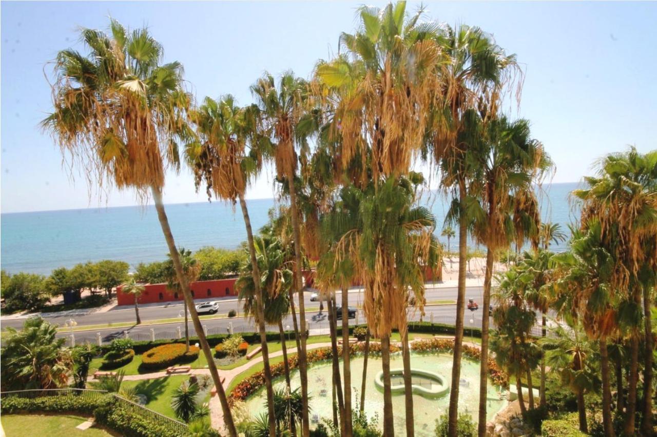 Estudio En Benalbeach, Vistas Mar, Primera Linea Playa เบนัลมาเดนา ภายนอก รูปภาพ